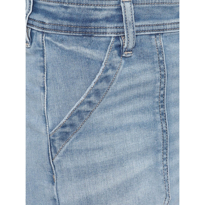 AMERICAN EAGLE OUTFITTERS